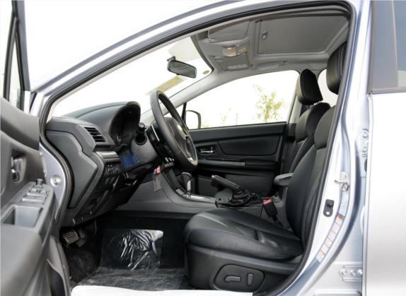 斯巴鲁XV 2012款 2.0i 精英版 车厢座椅   前排空间