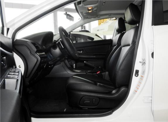 斯巴鲁XV 2014款 2.0i 精英版 车厢座椅   前排空间