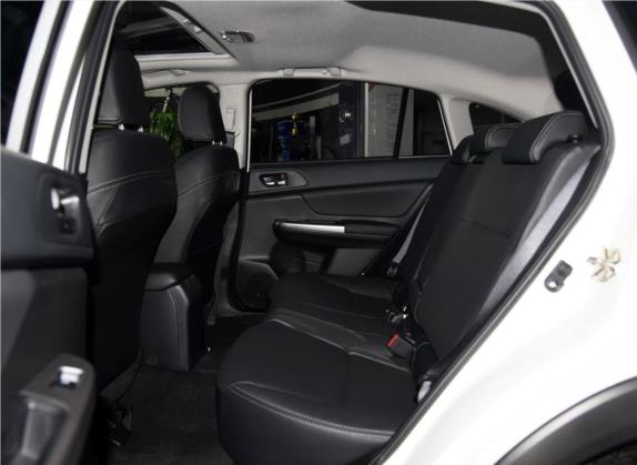 斯巴鲁XV 2015款 2.0i 豪华版 车厢座椅   后排空间