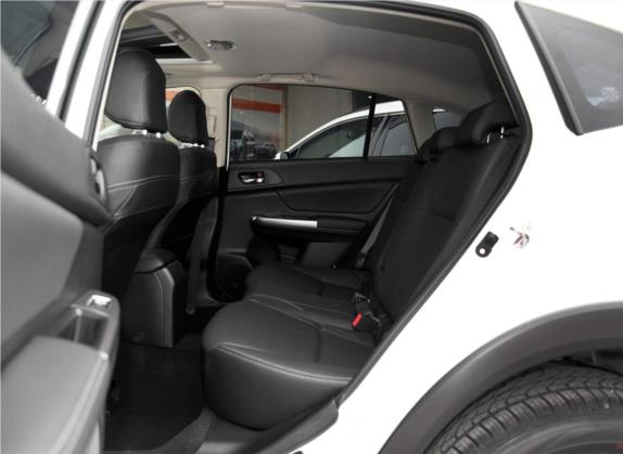 斯巴鲁XV 2015款 2.0i 精英版 车厢座椅   后排空间