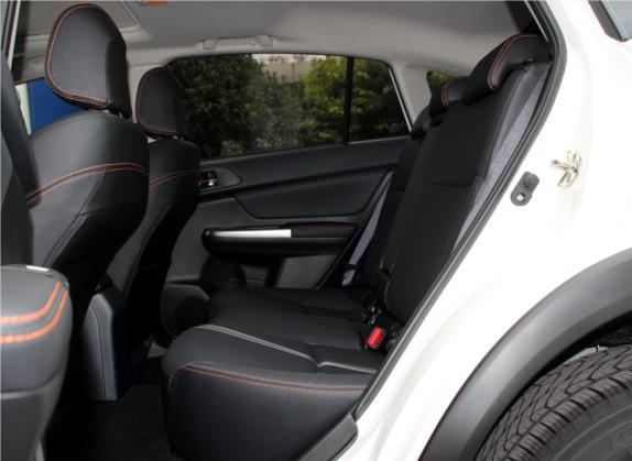 斯巴鲁XV 2016款 2.0i 精英版 车厢座椅   后排空间