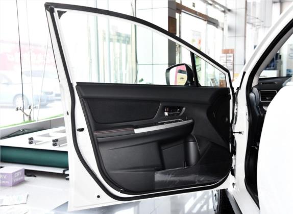 斯巴鲁XV 2016款 2.0i 舒适导航版 车厢座椅   前门板