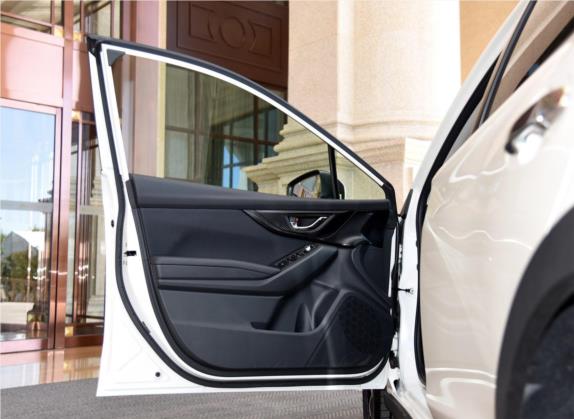 斯巴鲁XV 2018款 2.0i 全驱精英版 车厢座椅   前门板