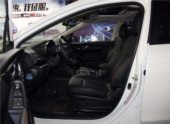 斯巴鲁XV 2019款 2.0i 全驱豪华版EyeSight 国V 车厢座椅   前排空间