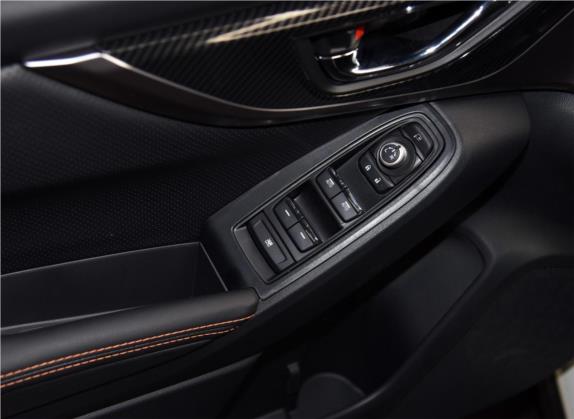 斯巴鲁XV 2019款 2.0i 全驱豪华版EyeSight 国V 车厢座椅   门窗控制