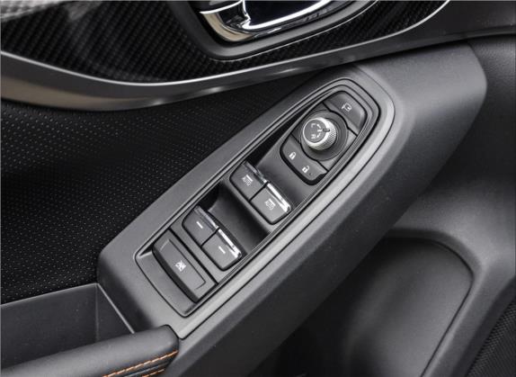 斯巴鲁XV 2019款 2.0i 全驱豪华版EyeSight 国VI 车厢座椅   门窗控制