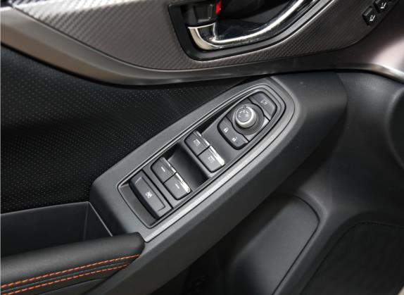 2022款 2.0i AWD豪华版 车厢座椅   门窗控制