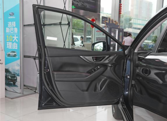 2022款 2.0i AWD豪华版EyeSight 车厢座椅   前门板