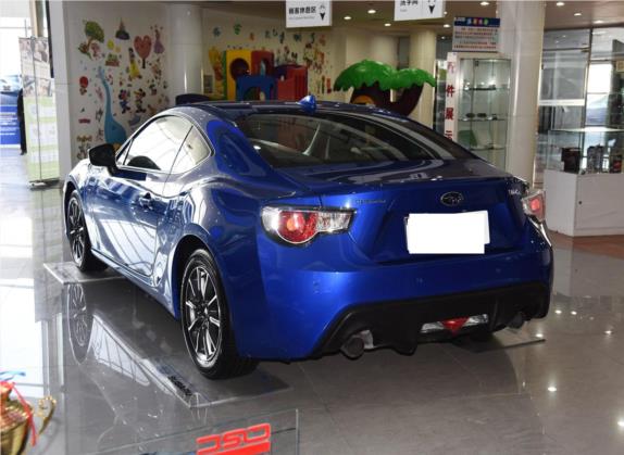 斯巴鲁BRZ 2015款 2.0i 自动版 外观   斜后