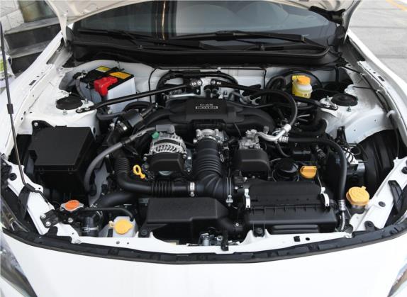 斯巴鲁BRZ 2020款 2.0L 自动type-RS版 其他细节类   发动机舱