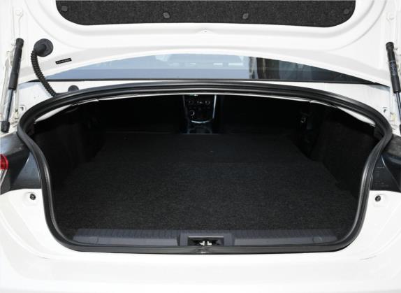 斯巴鲁BRZ 2020款 2.0L 自动type-RS版 车厢座椅   后备厢