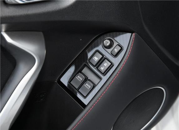 斯巴鲁BRZ 2020款 2.0L 自动type-RS版 车厢座椅   门窗控制