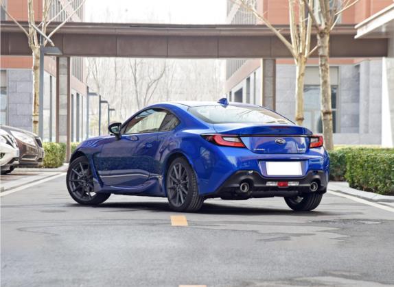斯巴鲁BRZ 2022款 2.4L 手动版 外观   斜后