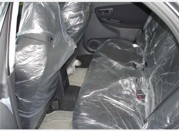 翼豹 2005款 2.0T WRX轿车版 车厢座椅   后排空间