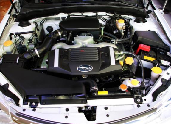 翼豹 2010款 XV 2.0R 自动豪华版 其他细节类   发动机舱