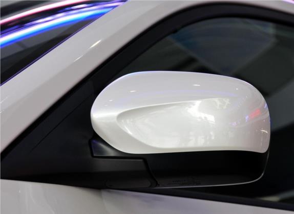 翼豹 2010款 XV 2.0R 自动豪华版 外观细节类   外后视镜