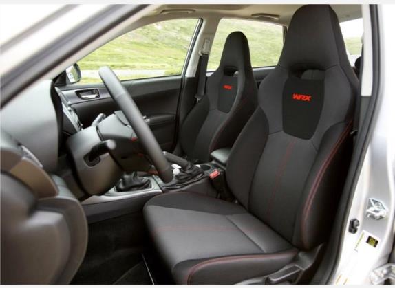 翼豹 2011款 2.5T WRX三厢 车厢座椅   前排空间