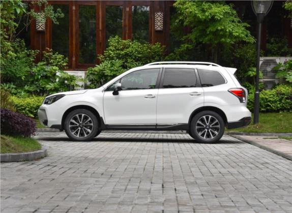 森林人 2016款 2.0XT 尊贵导航版 外观   正侧