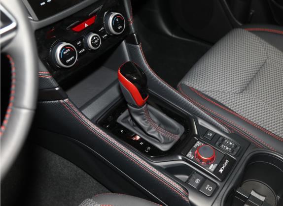 2022款 2.0i AWD X运动版EyeSight 中控类   挡把