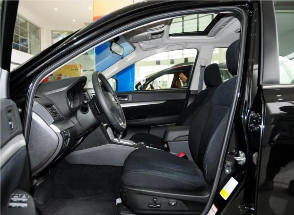 力狮 2013款 2.5i-X 精英版 车厢座椅   前排空间