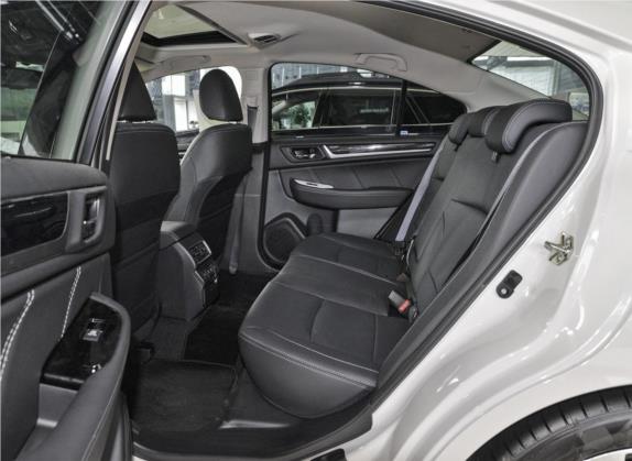 力狮 2020款 改款 2.5i 全驱荣耀版 EyeSight 车厢座椅   后排空间