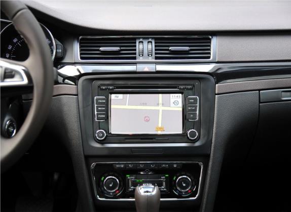 速尊 2014款 2.0TSI L&K限量版 中控类   中控台