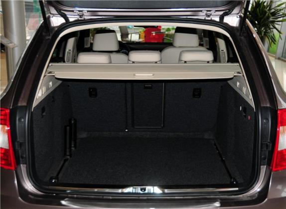 速派(进口) 2013款 旅行版 2.0TSI 尊贵版 车厢座椅   后备厢