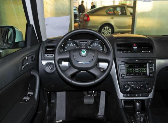 Yeti(进口) 2013款 1.8T DSG尊享版 中控类   驾驶位