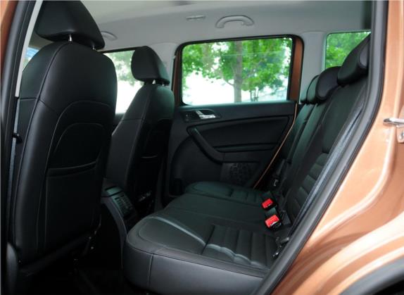 Yeti(进口) 2013款 1.8T DSG尊贵版 车厢座椅   后排空间