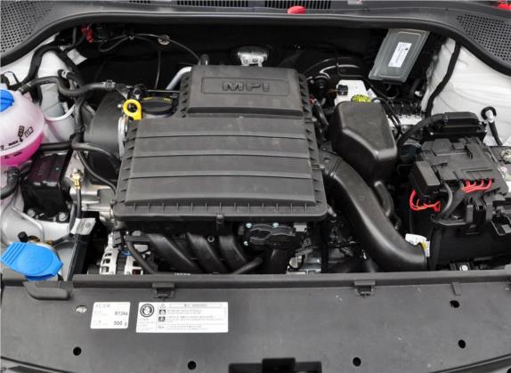 昕锐 2013款 1.6L 自动智选型 其他细节类   发动机舱