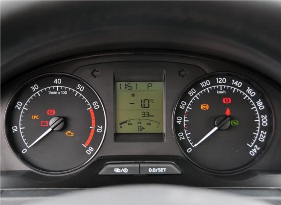 昕锐 2013款 1.6L 自动智选型 中控类   仪表盘
