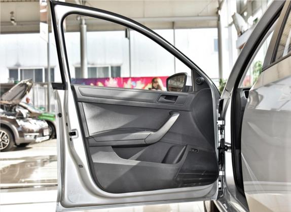 昕锐 2018款 1.4L 手动标准版 车厢座椅   前门板