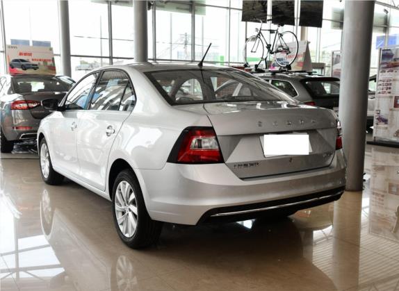 昕锐 2019款 1.5L 自动舒适版 国VI 外观   斜后