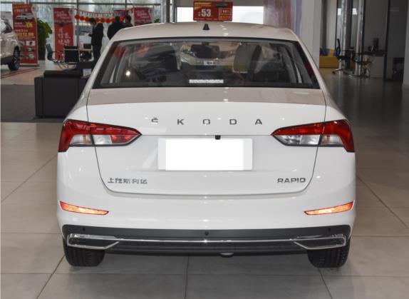 昕锐 2022款 1.5L 自动舒享版 外观   正后