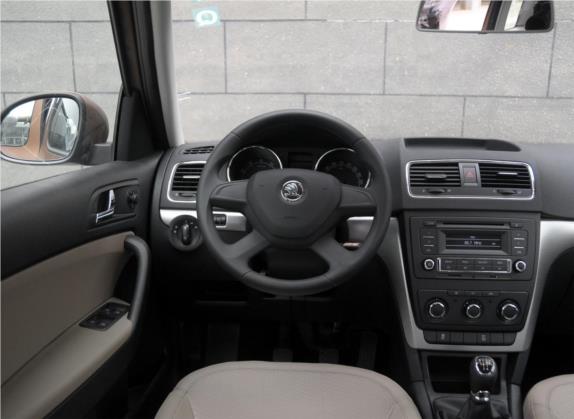 Yeti 2014款 1.4TSI 手动探索版 中控类   驾驶位