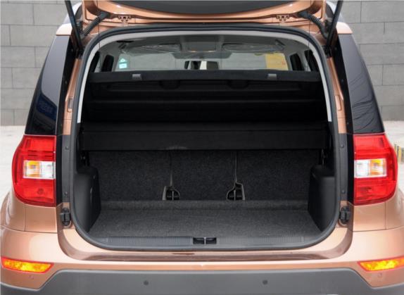 Yeti 2014款 1.4TSI 手动探索版 车厢座椅   后备厢