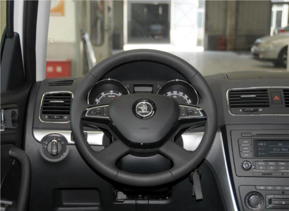 Yeti 2014款 1.4TSI 手动极地版 中控类   驾驶位