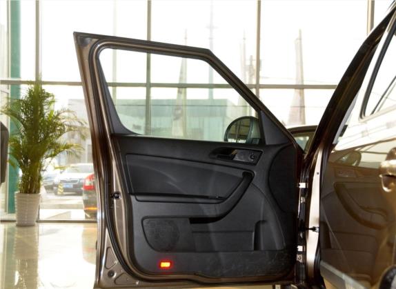 Yeti 2014款 1.4TSI DSG极地版 车厢座椅   前门板