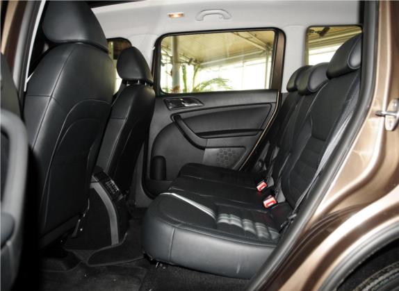 Yeti 2014款 1.4TSI DSG野驱版 车厢座椅   后排空间