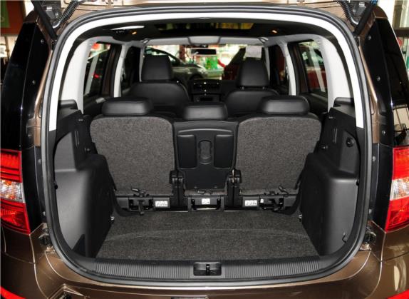 Yeti 2014款 1.4TSI DSG野驱版 车厢座椅   后备厢