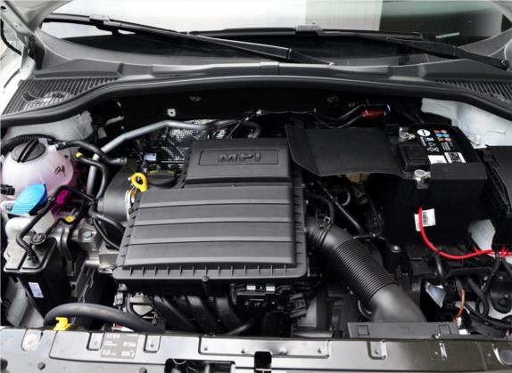 Yeti 2014款 1.6L 手动炫彩版 其他细节类   发动机舱