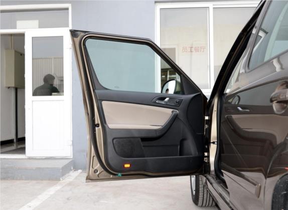 Yeti 2014款 1.4TSI DSG炫彩版 车厢座椅   前门板
