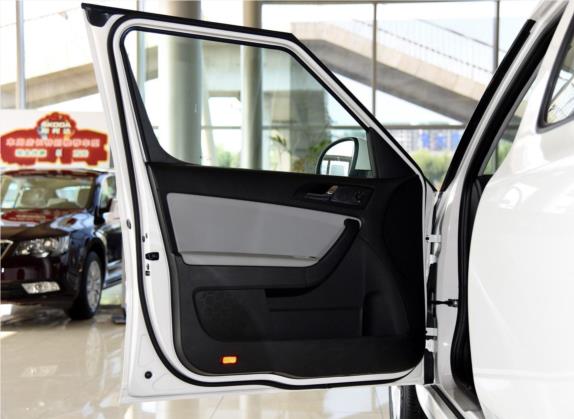Yeti 2016款 1.4TSI DSG前行版 车厢座椅   前门板