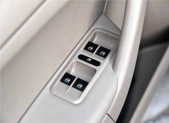 Yeti 2016款 1.4TSI DSG创行版 车厢座椅   门窗控制