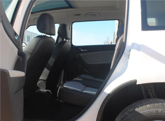 Yeti 2017款 1.6L 手动前行版 车厢座椅   后排空间