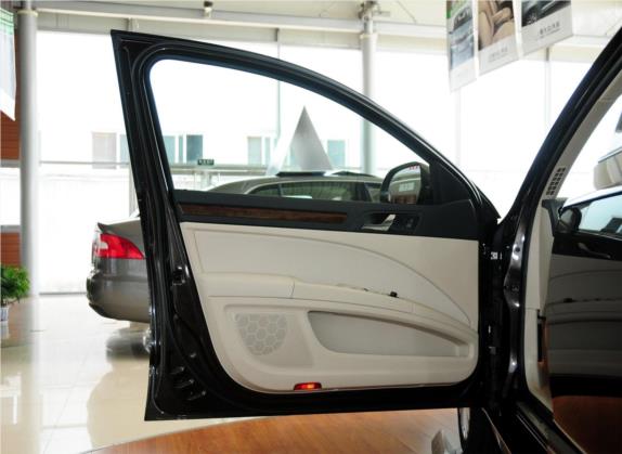速派 2013款 2.0TSI DSG尊仕版 车厢座椅   前门板