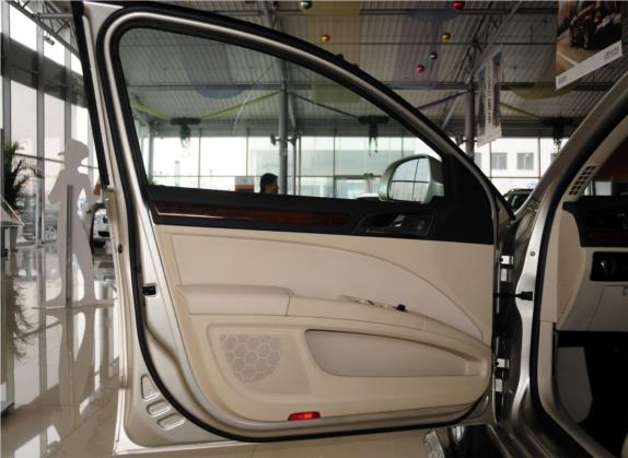 速派 2013款 1.8TSI 自动名仕版 车厢座椅   前门板