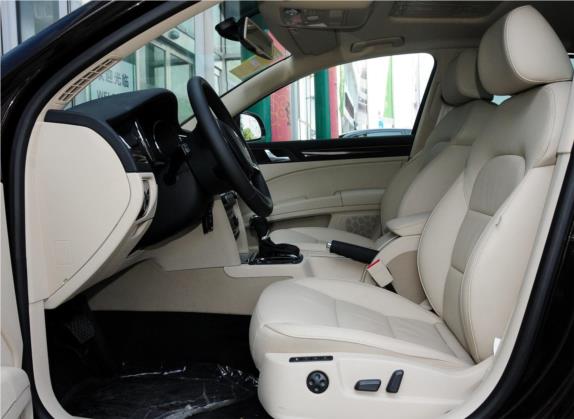 速派 2013款 1.8TSI 自动雅仕版 车厢座椅   前排空间