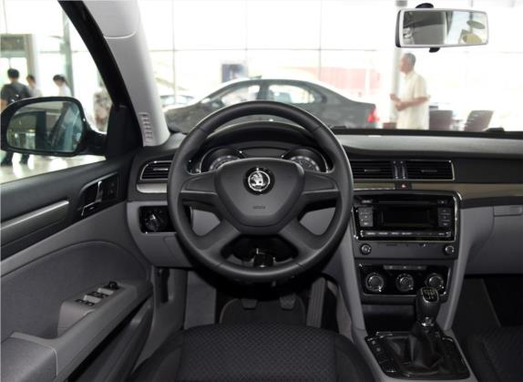 速派 2015款 1.8TSI 手动绅仕版 中控类   驾驶位