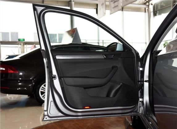 速派 2016款 TSI330 DSG创行版 车厢座椅   前门板